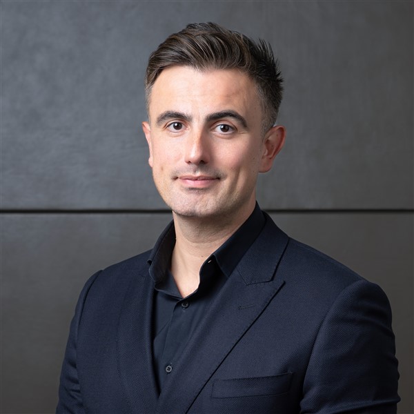 Irakli Menabde: COO at REalyse Analytics